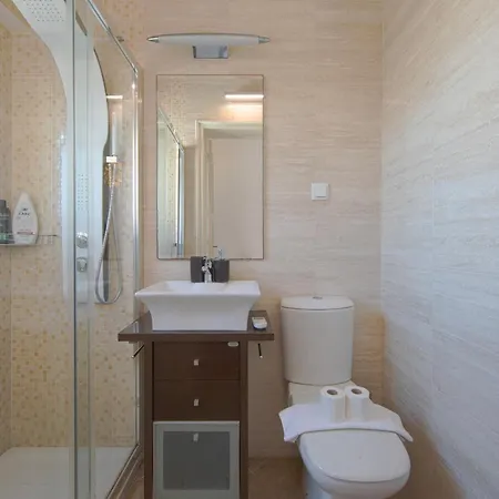 בית הארחה Gaspar House ליסבון