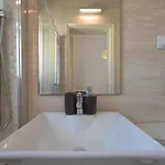 Gaspar House Гостевой дом Лиссабон