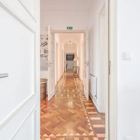 Gaspar House Guest house 3*
